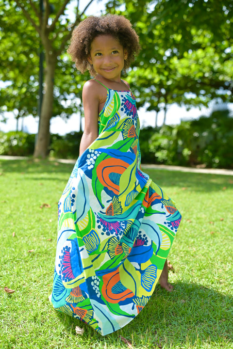 Levera Breeze Flared Maxi Dress