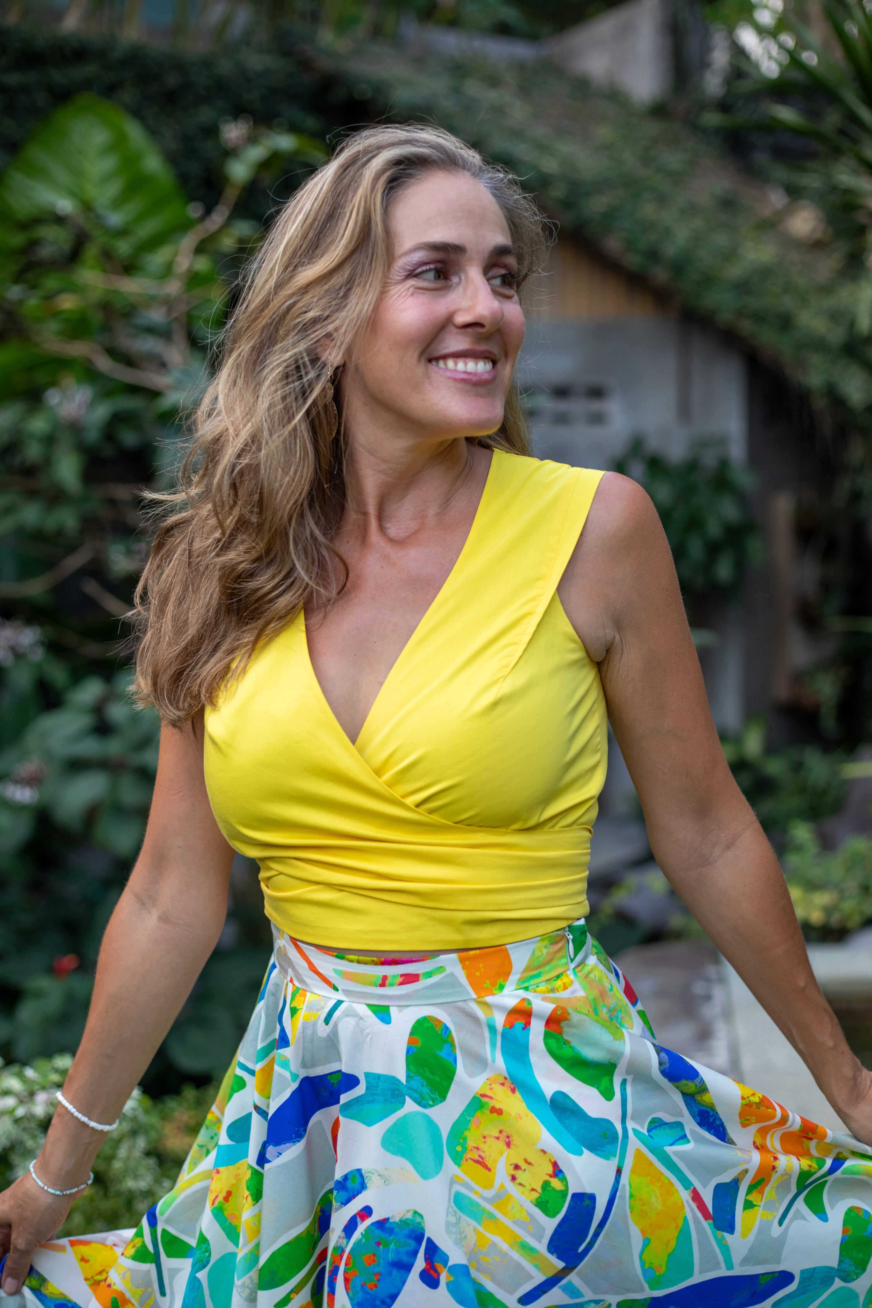 Kande Cove Wrap Top
